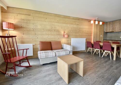 2 bedrooms apartment, terrace, Arietis (sales agreement in progress)
